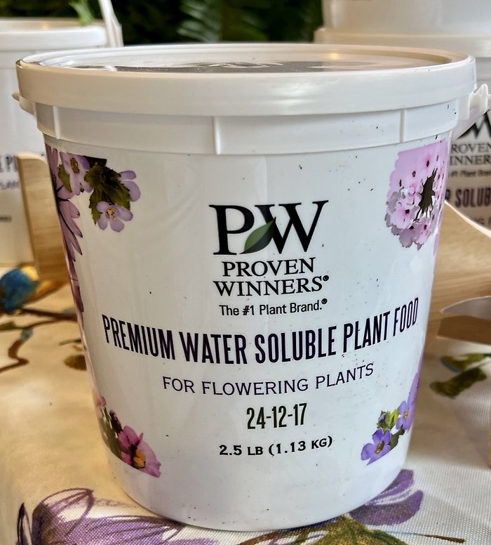 PW Premium Blooming Plant Food