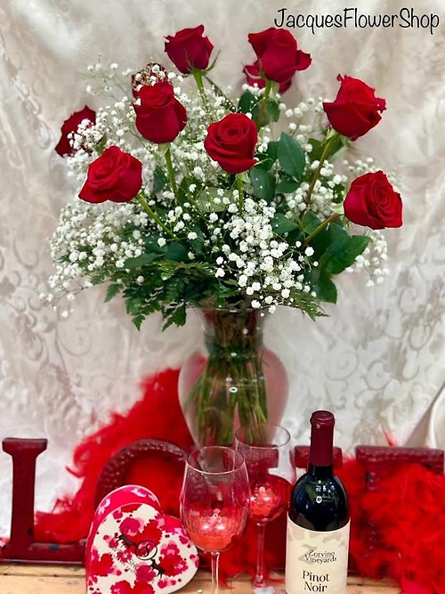 Romance, Red Wine & Roses!