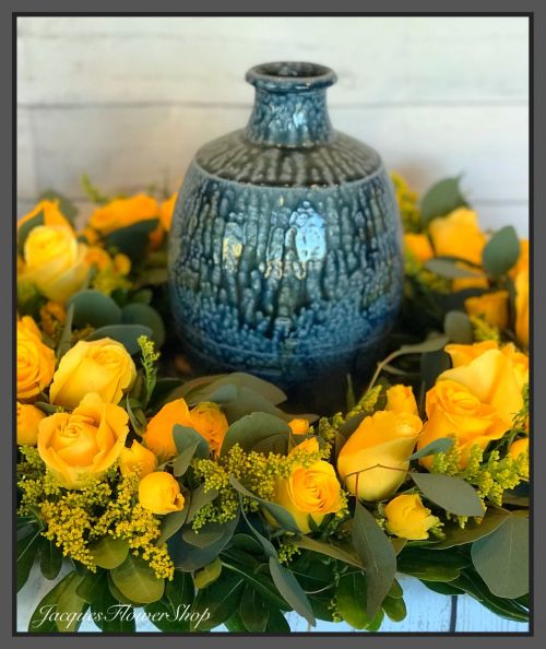 Golden Tribute Urn Wreath