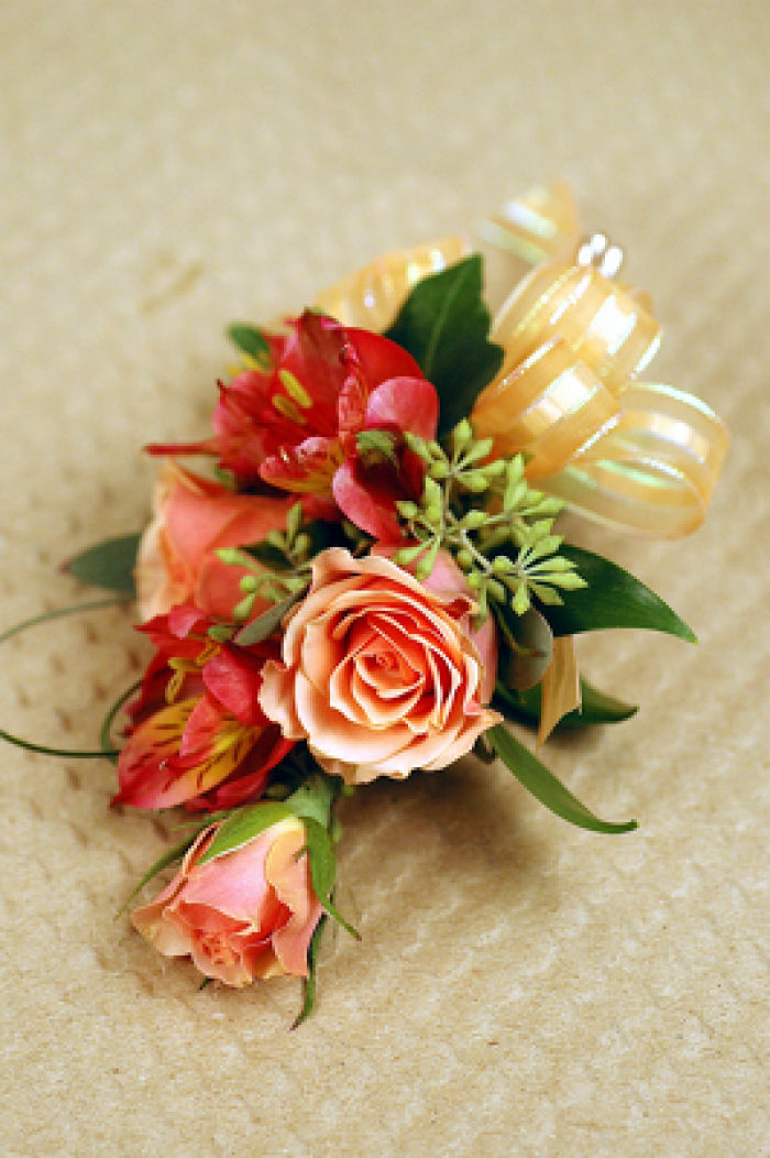 JQW Pastel Corsage