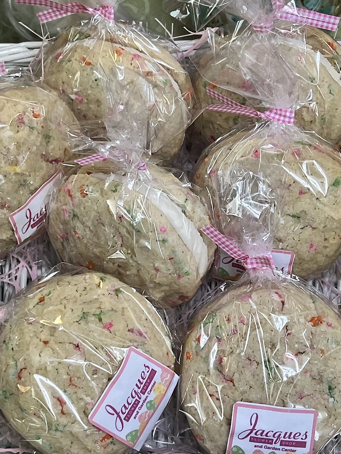 Thumbprints Funfetti Whoopie Pie