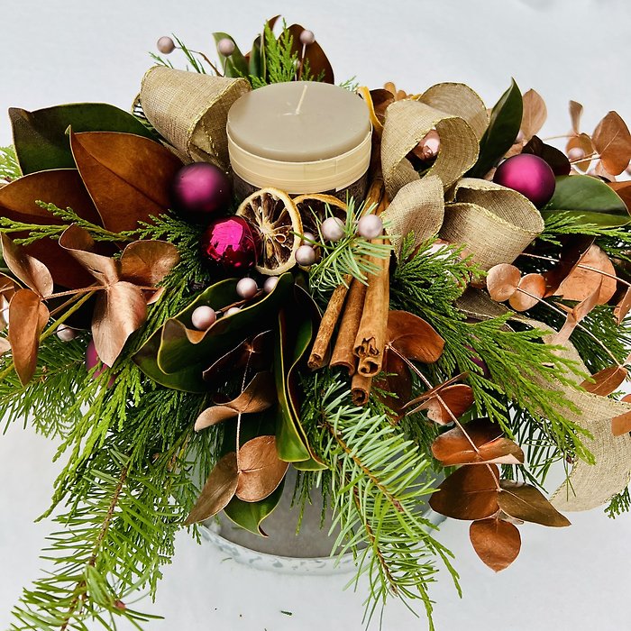 Cinnamon & Spice Centerpiece